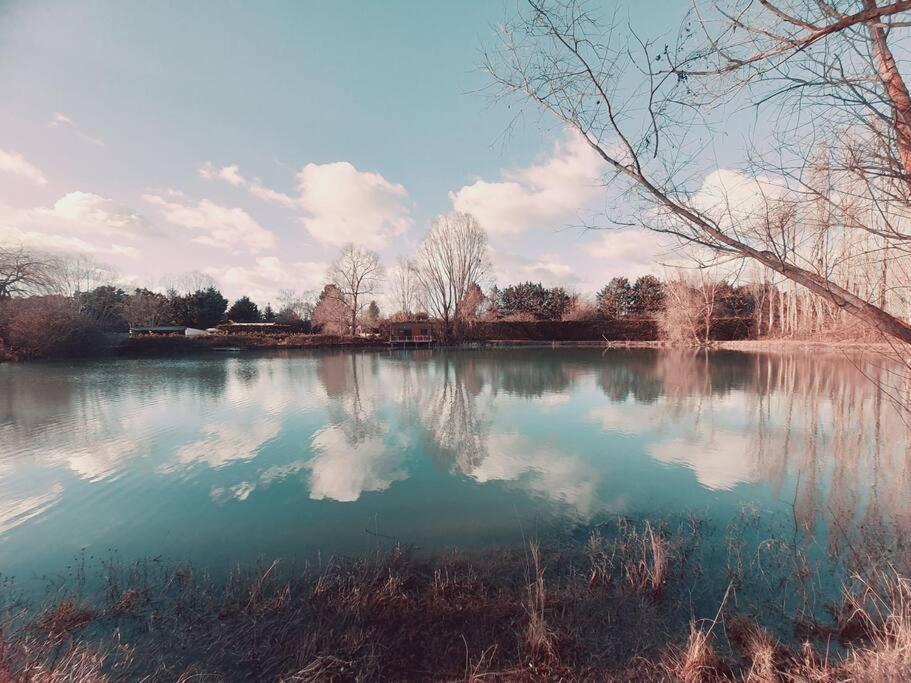 Chalet Les Pieds Dans L'Eau La Campagne A La Ville Saint-Doulchard Buitenkant foto