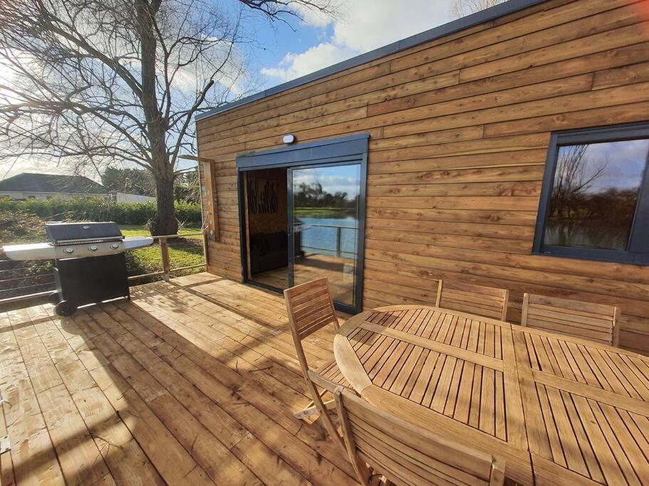 Chalet Les Pieds Dans L'Eau La Campagne A La Ville Saint-Doulchard Buitenkant foto