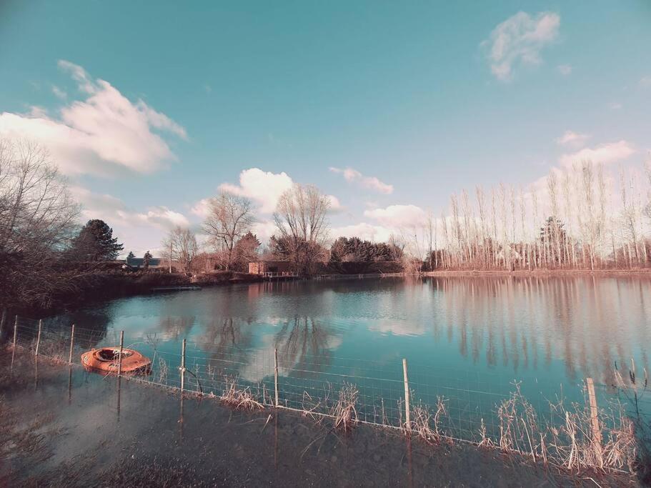 Chalet Les Pieds Dans L'Eau La Campagne A La Ville Saint-Doulchard Buitenkant foto