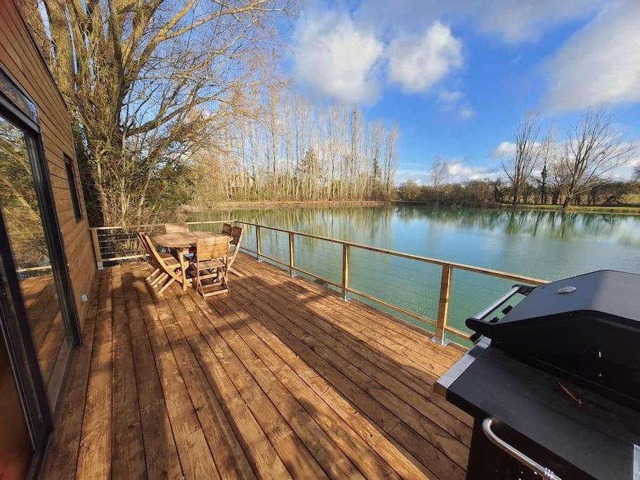 Chalet Les Pieds Dans L'Eau La Campagne A La Ville Saint-Doulchard Buitenkant foto